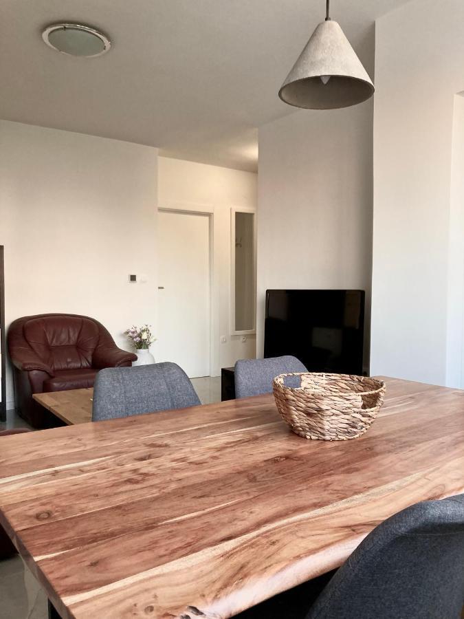 Darin Apartment Zadar Exteriör bild
